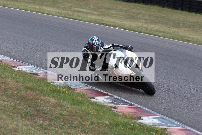Archiv-2022/25 16.06.2022 TZ Motorsport ADR/Gruppe gelb/77